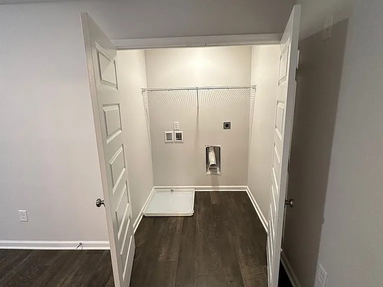 2125 Kilpatrick Ln — Photo 8