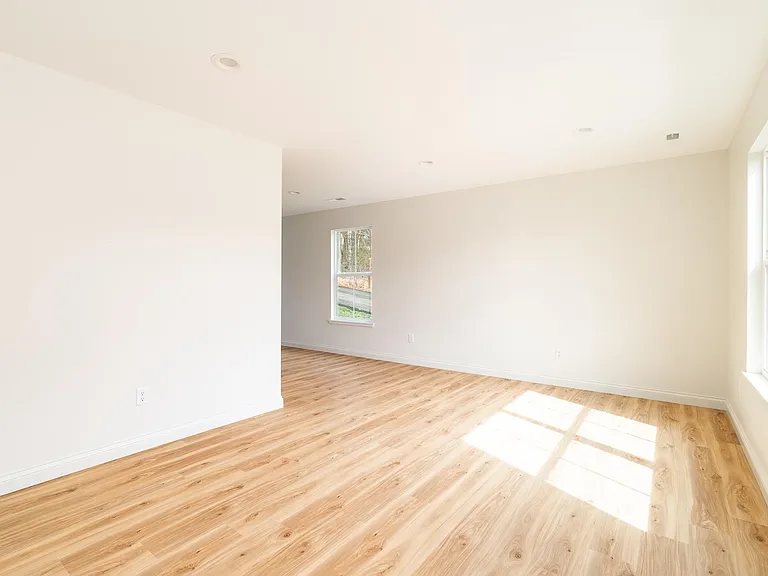 1623 Francis Rd NW — Photo 10