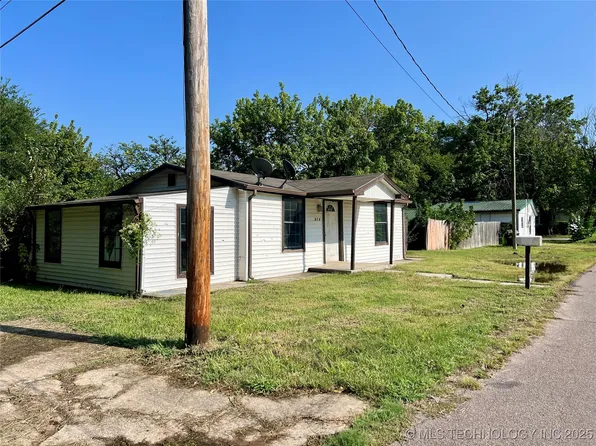 216 S Maywood St, Ada, OK 74820