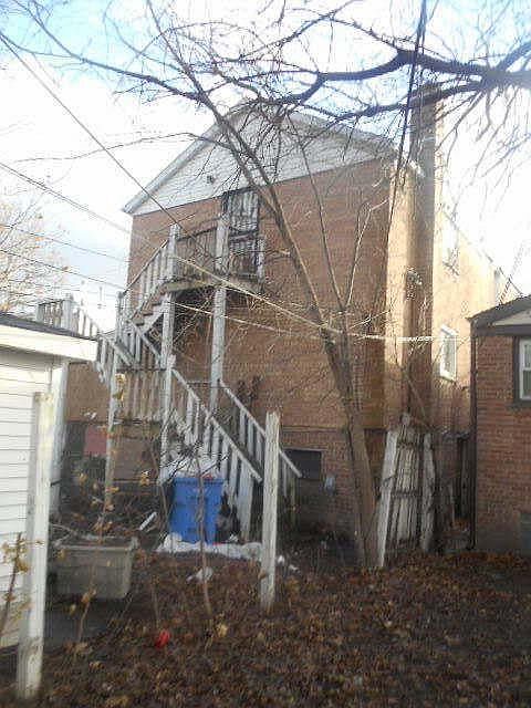 2nd image of 1050 W 112th St