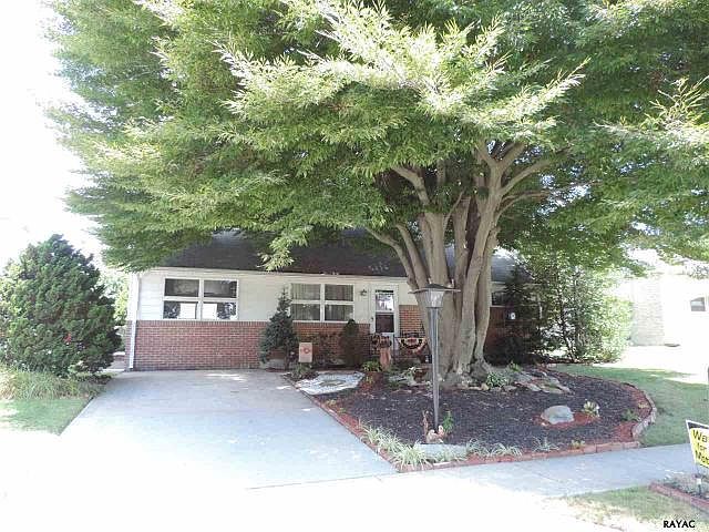 1st image of 1753 Pelham Dr