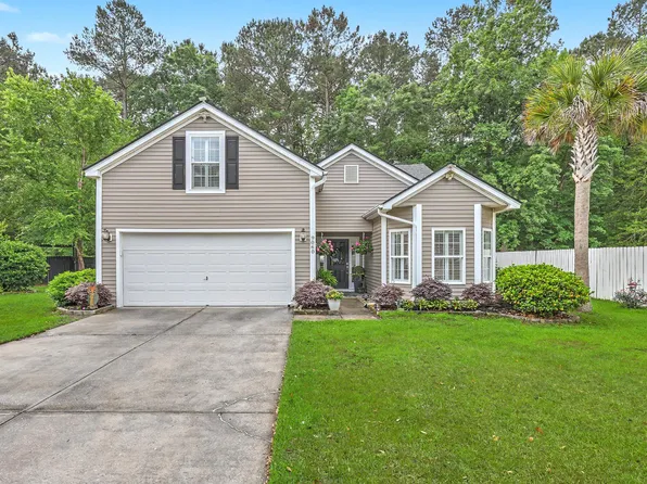 9060 Pickett Fence Ln, Summerville, SC 29485