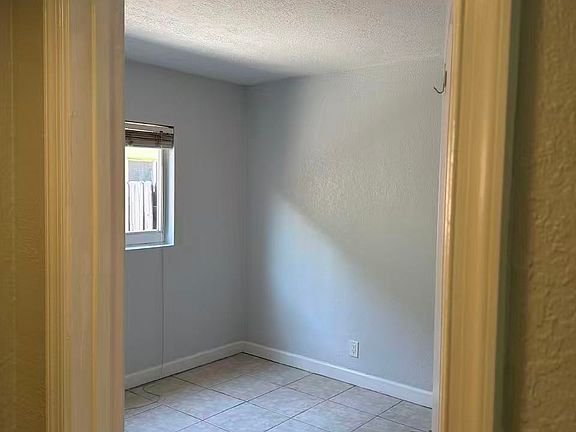 2nd image of 2643 8th Ave #5