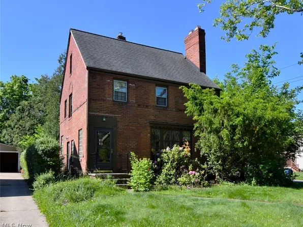 3680 Berkeley Rd, Cleveland Heights, OH 44118