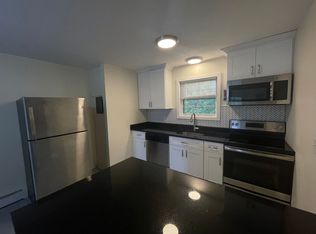 9 Thomas Ave #4A, Buzzards Bay, MA 02532