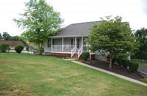 1st image of 207 Chimney Top Ln