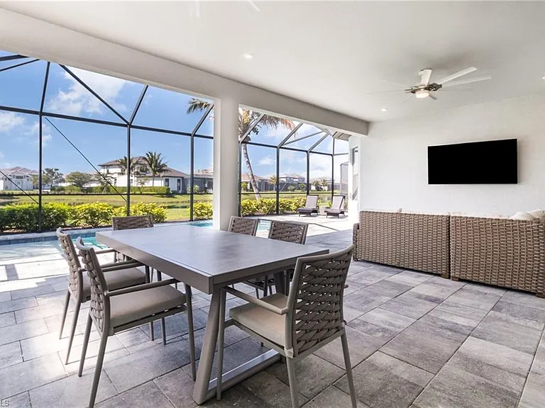 11110 Canal Grande Dr — Photo 22