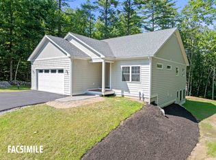 36 Smoke Rise Rd, New Hampton, NH 03256