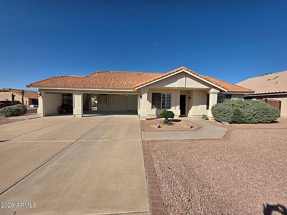 2nd image of 2710 N LINDA Circle