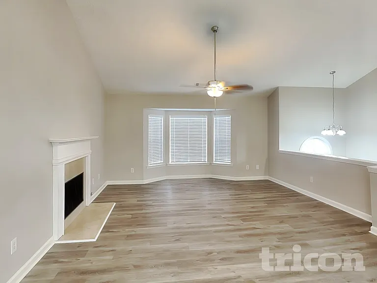 2818 Appaloosa Run — Photo 3