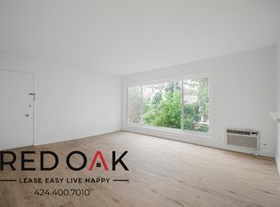 812 Westbourne Dr APT 1, West Hollywood, CA 90069