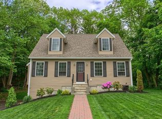 7 Stuart St, Gardner, MA 01440