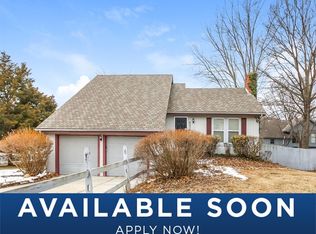 8030 Widmer Rd, Lenexa, KS 66215