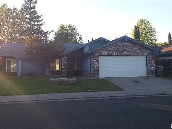 2nd image of 1833 Scarborough Dr