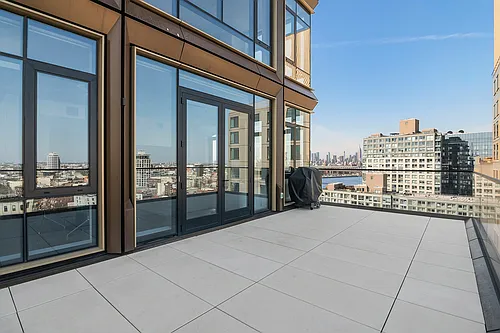 480 Kent Ave #Penthouse 1F Photo 1