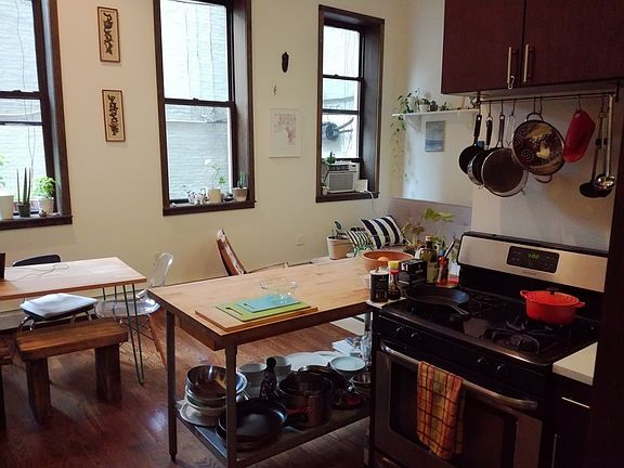 2nd image of 2054 7th Ave APT 1D