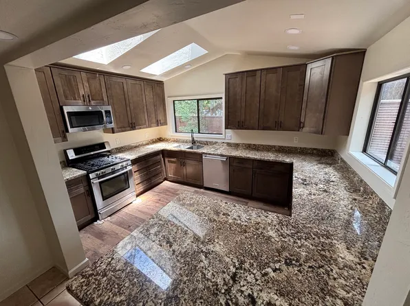 3448 S Litzler Dr, Flagstaff, AZ 86005