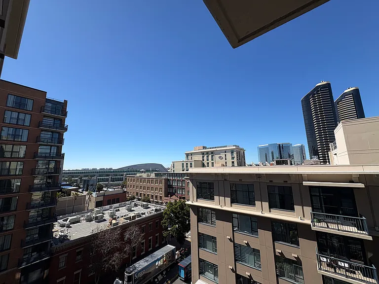 530 K St #711 — Photo 33