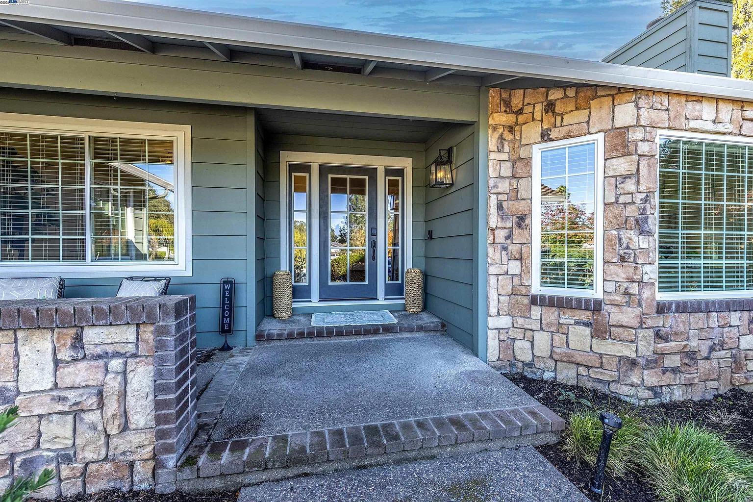 601 Orion Way photo 1