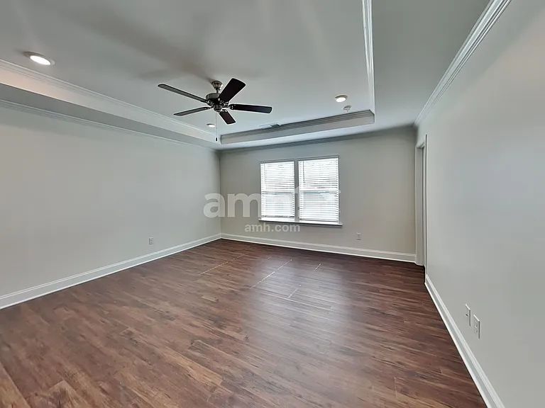 7416 Garrett Ct — Photo 15