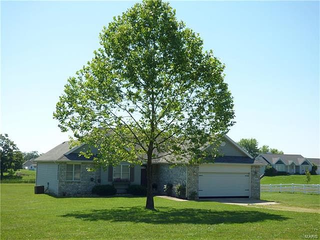 2nd image of 23154 Red Oak Dr