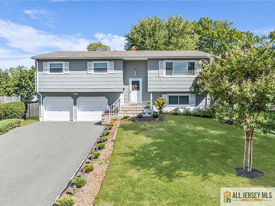 1st image of 11 Fulton Rd