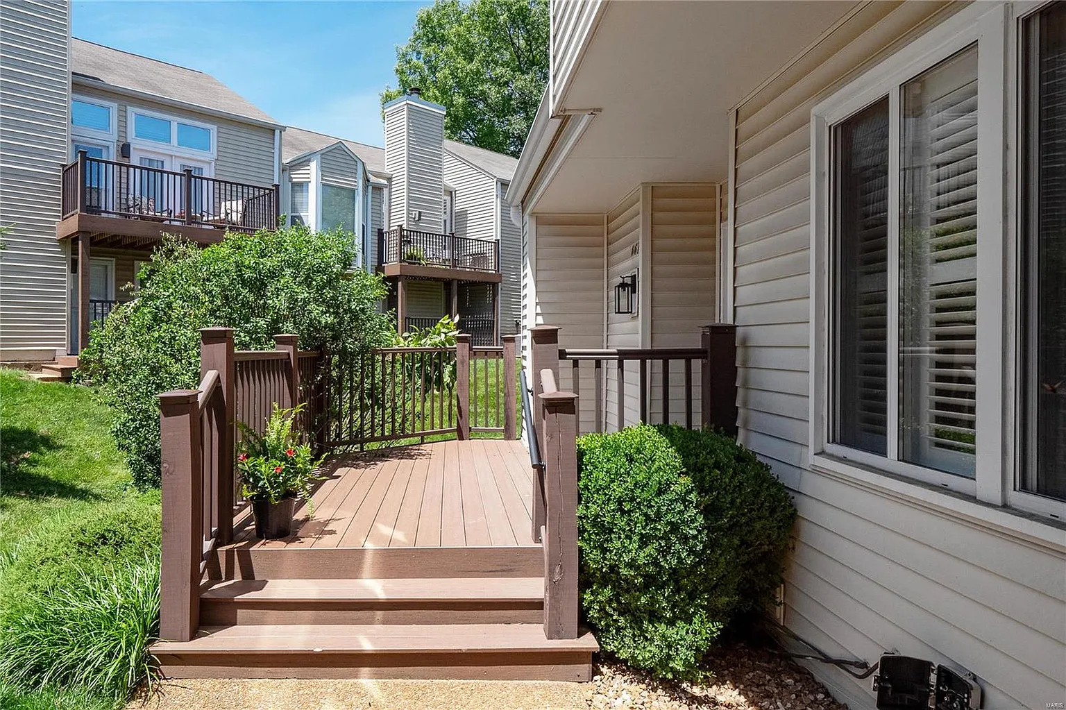 667 Highview Circle Dr photo 1