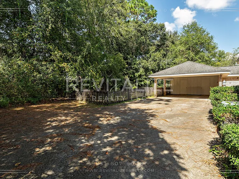 962 Lansdale Ct — Photo 55