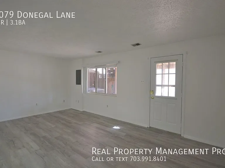 8079 Donegal Ln — Photo 27