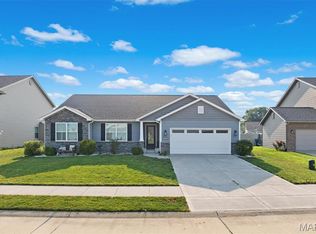 250 Beauregard Dr, Shiloh, IL 62221