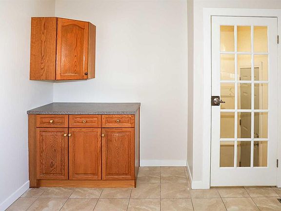 5th image of 40 W Pensville Rd SE