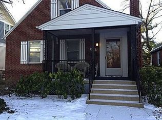 3120 8th St N, Arlington, VA 22201