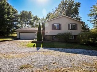 12562 Weygandt St NW, Canal Fulton, OH 44614