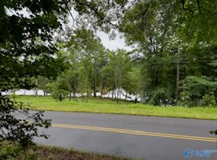 10 County Road 48, Cedar Bluff, AL