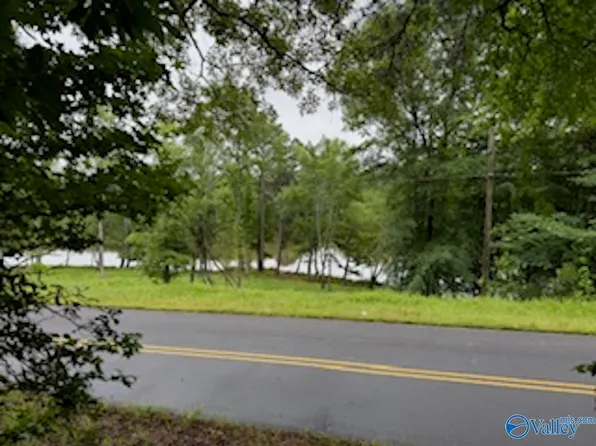 10 County Road 48, Cedar Bluff, AL 35959