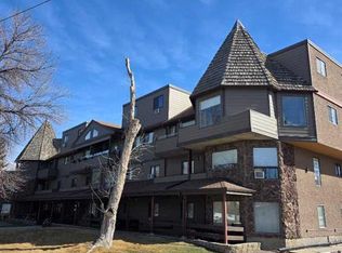 5015 E 51st St #102, Taber, AB T1G1P4