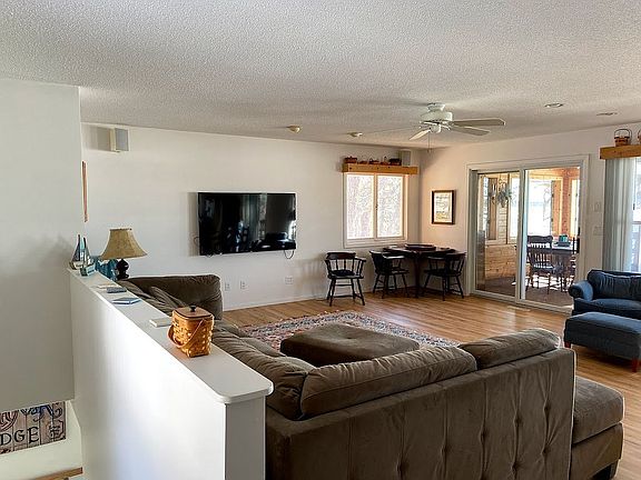 5th image of 38054 Antler Ln