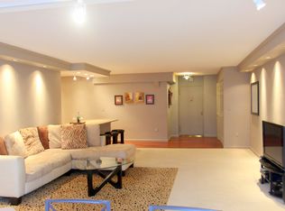 4 Hawthorne Ter, Roslindale, MA 02131