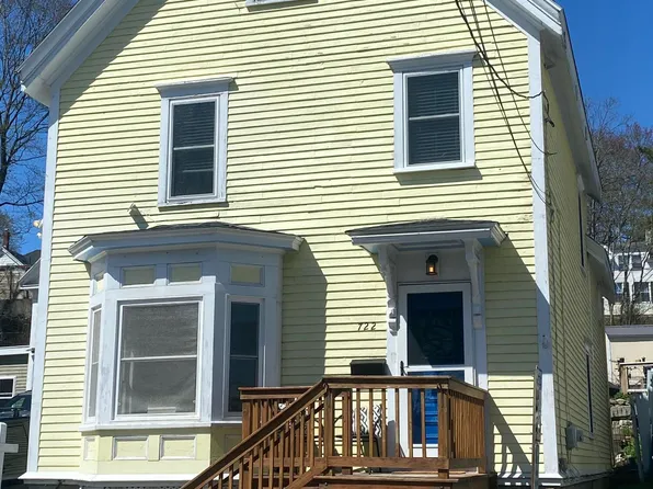 722 Middle Street, Bath, ME 04530