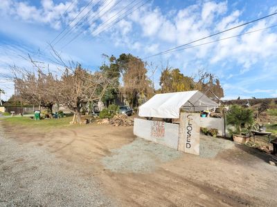 20388 N State Route 99 E, Acampo, CA, 95220