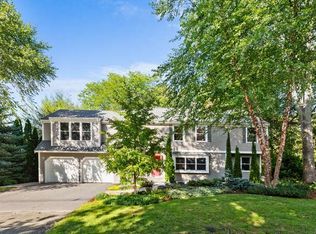 75 Cedar St, Lexington, MA 02421