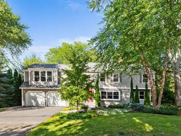 75 Cedar St, Lexington, MA 02421