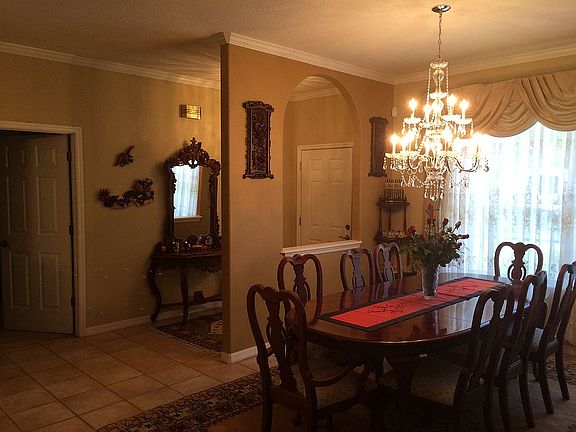 4th image of 401 Veracliff Ct