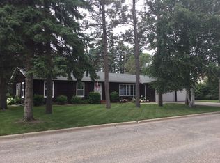 311 15th Ave SE, Devils Lake, ND 58301