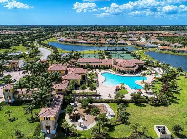 12320 Amica Loop, Venice, FL 34293