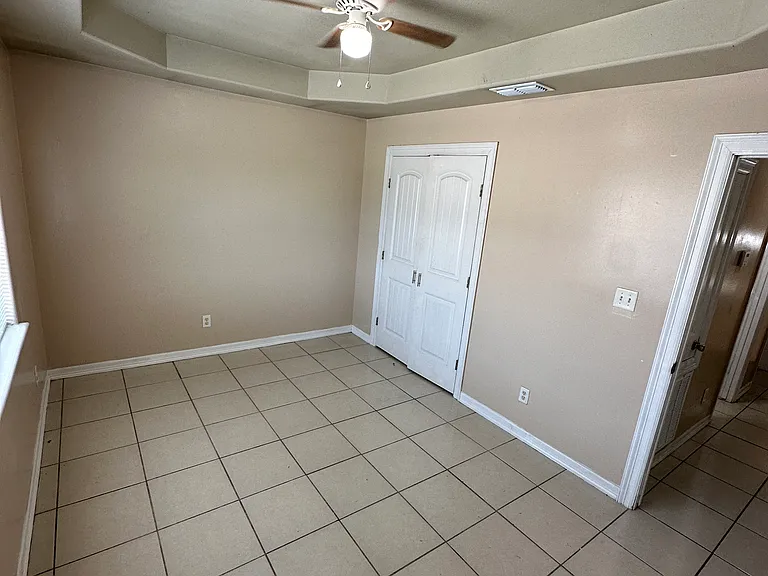 1020 Jesse St — Photo 15