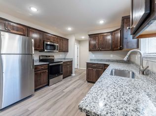 Oakwood Heights Townhomes, Republic, MO 65738