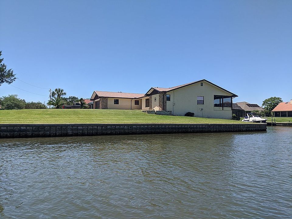 2nd image of 21 Floral Ct
