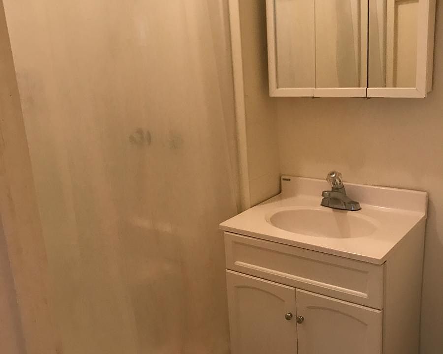1st image of 1521 Woodward Ave APT 5