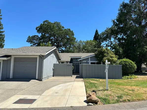 3263 Amethyst Dr, Shingle Springs, CA 95682
